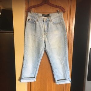 Women’s Capri guess jeans